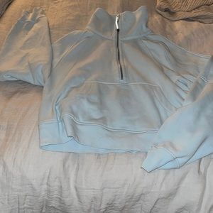 Brand new lululemon cropped scuba quarter zip
